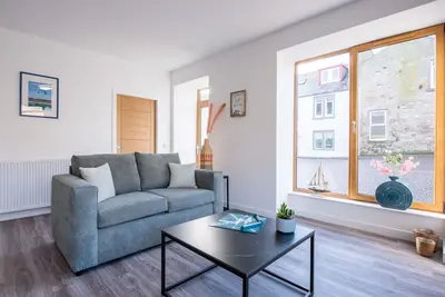 Image de Harbour Nights Deluxe Number 12 by Interhome