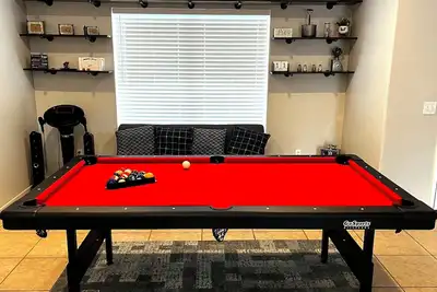 Ultimate Game House - Minutes from Coachella