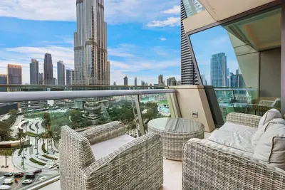 3br Apartment Near Dubai Mall with Burj Khalifa View & Balcony