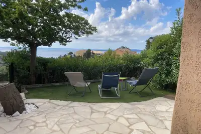 Image de Appt 4 pers, entrée privative, jardinet clos, vue mer, 1 place parking privative