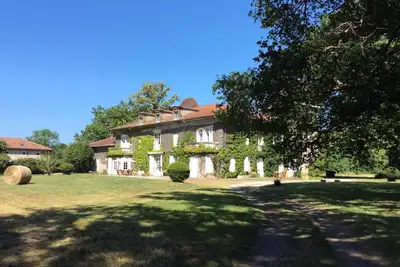 Image de Exceptionnel Près d’Hossegor logement dans maison de maître avec piscine et parc