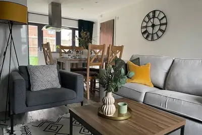 Image de Beautiful 5 Bedroom Home in Manchester Sleeps 9