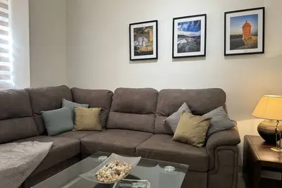 Image de Modern Seaview-2 min from Beach