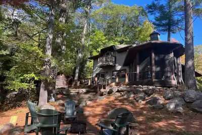 Image de Lake Joe: Family Cottage + Cabin