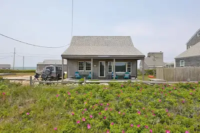 Image de Swept Away - Madaket Beachfront