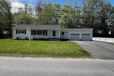 Image de White Mountains! ! Home w/ direct Atv access, nearby hiking/snowmobile trails.