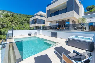 Image de Superbe maison à Komarna