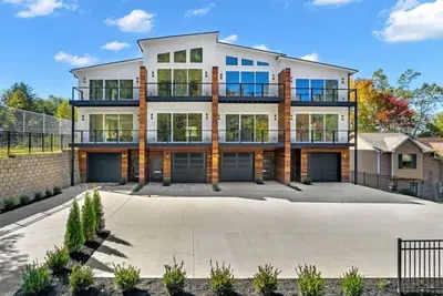 Image de Idlewood Suites ~ 3-Story West Knoxville Suite #1