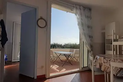 Image de Appartement avec terrasse et parking, accès direct plage