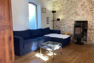 Image de Maison rénovée avec jardin et Wi-Fi à Locmaria