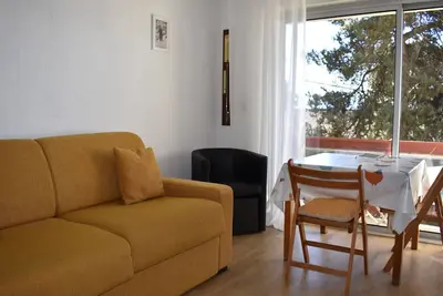 Image de Studio cabine lumineux pour 4 pers. , garage, Font-Romeu