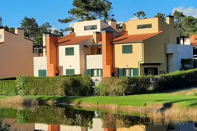 Image de Maison de vacances à Praia de Mira, au Portugal. À 5 minutes de la plage.