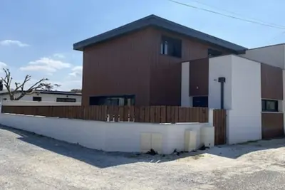 Image de Maison classée individuelle à 100m de l'océan