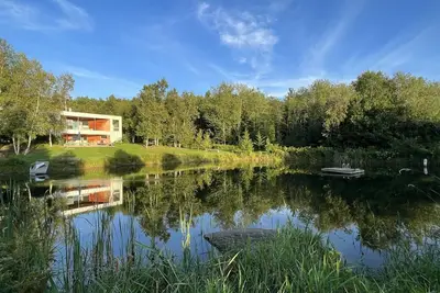 Image de Modern & secluded Vermont family home - Montgomery, Vt/Jay Peak area
