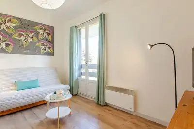 Agréable appartement pour 3 personnes avec Tv et parking