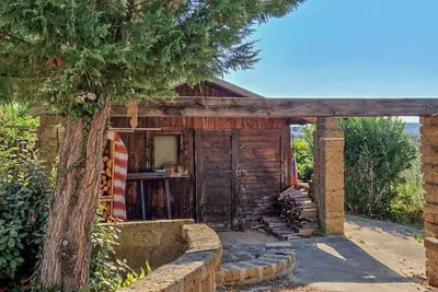 Image de Merveilleuse maison de vacances privée pour 6 personnes avec patio, animaux admis et parking