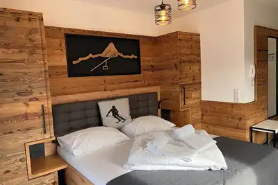 Agréable appartement pour 3 personnes avec Wifi, Tv, terrasse et parking