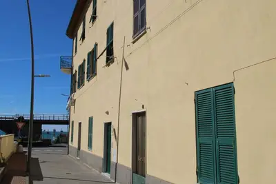 Image de Agréable appartement pour 4 personnes avec Wifi, Tv et parking