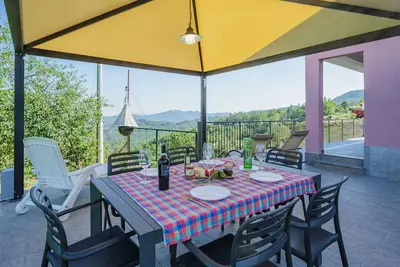 Image de Belle maison de vacances privée pour 6 personnes avec climatisation, Wifi, Tv, terrasse et parking