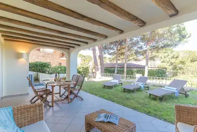 Image de Appartement avec climatisation, Wifi, Tv, terrasse, animaux admis, vue panoramique, parking