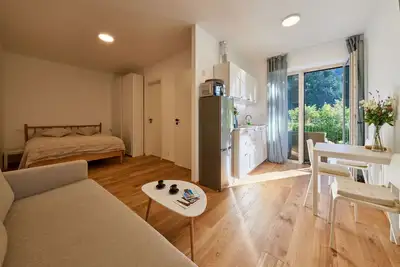 Image de Joli appartement pour 4 personnes avec Wifi, Tv, terrasse et parking