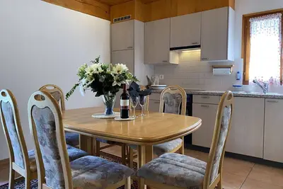 Image de Joli appartement pour 4 personnes avec Wifi, Tv, patio, animaux admis, vue panoramique et parking