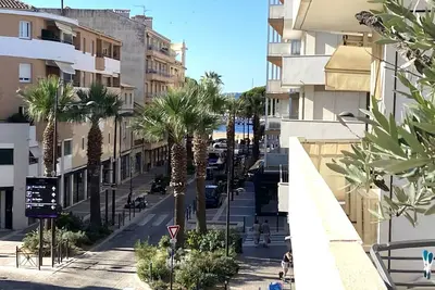 Image de Agréable appartement pour 4 personnes avec Wifi, climatisation, Tv, balcon et animaux admis