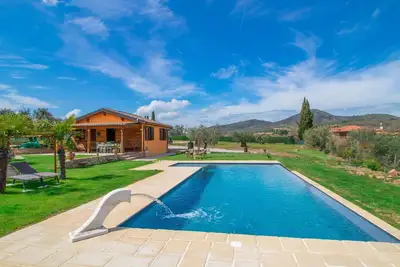 Image de Belle maison de vacances privée avec Wifi, climatisation, piscine privée, Tv, balcon, parking