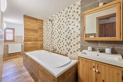 Image de Joli appartement pour 7 personnes avec Wifi, Tv, animaux admis et parking