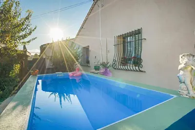Image de Maison de vacances privée avec Wifi, climatisation, piscine privée, Tv, terrasse, parking