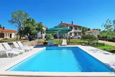 Image de Agréable appartement pour 4 personnes avec piscine, Wifi, climatisation, Tv et terrasse