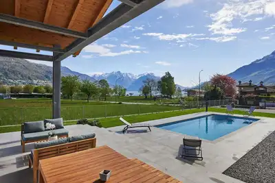 Image de Magnifique maison de vacances privée pour 5 personnes avec piscine privée, Tv, terrasse et parking