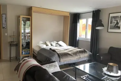 Image de Bel appartement pour 5 personnes avec Wifi, bain à remous, Tv et balcon