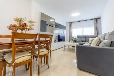 Image de Joli appartement pour 4 personnes avec climatisation, Wifi, Tv et animaux admis