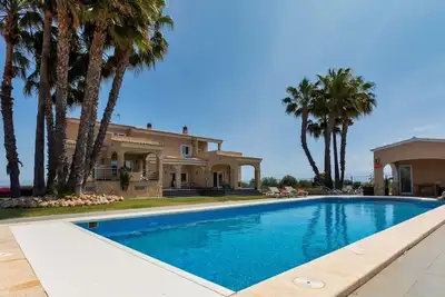 Image de Maison de vacances privée avec climatisation, Wifi, piscine privée, Tv, patio, parking