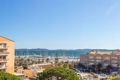 Image de Joli appartement pour 4 personnes avec Wifi, Tv et balcon