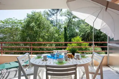 Image de Bel appartement pour 4 personnes avec piscine, Wifi, Tv, terrasse et animaux admis