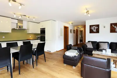 Image de Joli appartement pour 6 personnes avec Wifi, Tv, balcon et animaux admis