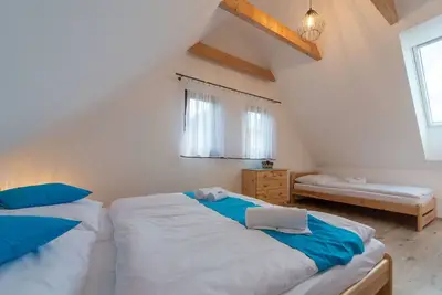 Image de Merveilleuse maison de vacances pour 5 personnes avec Wifi, Tv, terrasse, animaux admis et parking