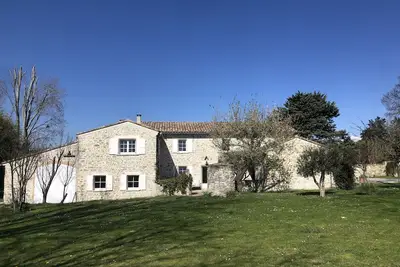 Image de Magnifique mas avec piscine en campagneDrome provencale