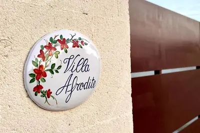 Villa Afrodite ist Ideal zum Entspannen und für Einen Ausflug ans Meer