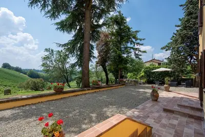 Image de Belle maison de vacances privée pour 6 personnes avec Wifi, Tv, patio et parking
