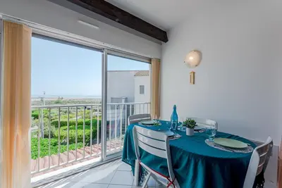 Image de Joli appartement pour 4 personnes avec Wifi, Tv et balcon