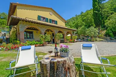 Image de Maison de vacances privée avec Wifi, piscine privée, Tv, patio, vue panoramique, parking