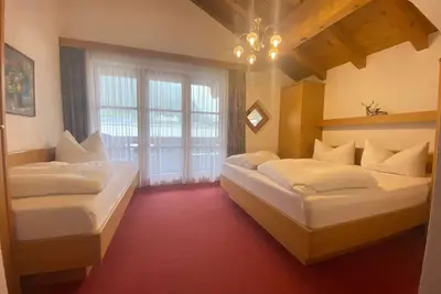 Image de Joli appartement pour 3 personnes avec Wifi, Tv et balcon