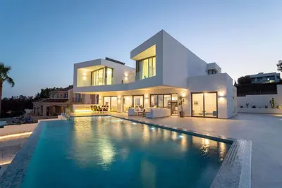 Image de Maison de vacances privée avec climatisation, Wifi, piscine privée, Tv, terrasse, parking