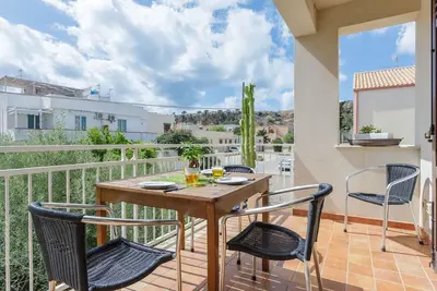 Image de Confortable appartement pour 6 personnes avec Wifi, climatisation, Tv, terrasse et vue panoramique