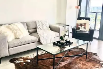 Image de Chic 2br Condo in Midtown Hyde Resort