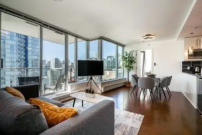 Image de Gorgeous 2 bedroom in Downtown