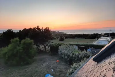 Image de Villa, Vue mer panoramique, Ile-Grande, La Maison du Rayon Vert,